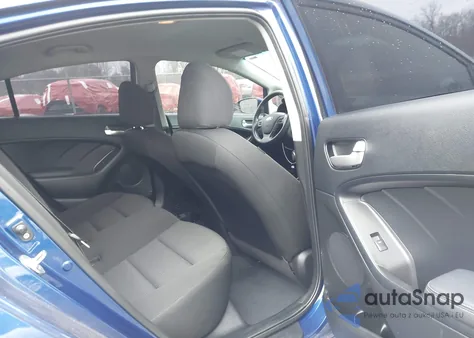 2017 Kia Forte Lx z USA, uszkodzony, nr VIN 3KPFK4A76HE149989